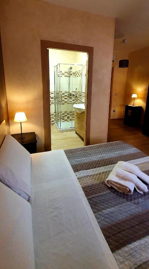 Pacifico Rooms San Bartolomeo in Galdo Eksteriør billede